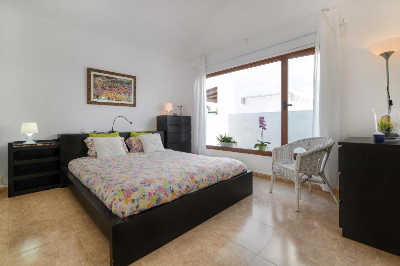 Bungalow Playa Bastian กอสตา เตกีสเซ ภายนอก รูปภาพ